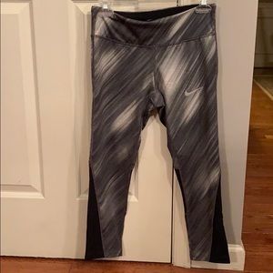 NIKE leggings